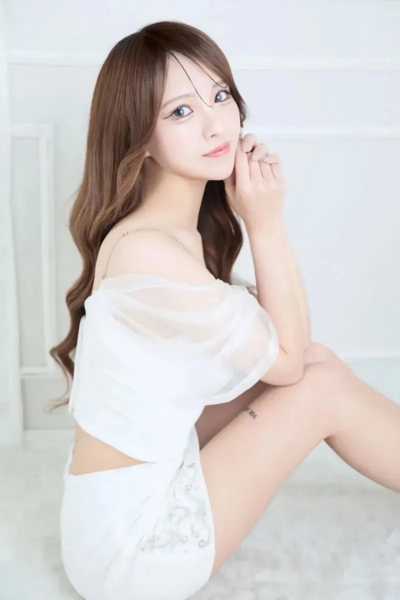 みさ